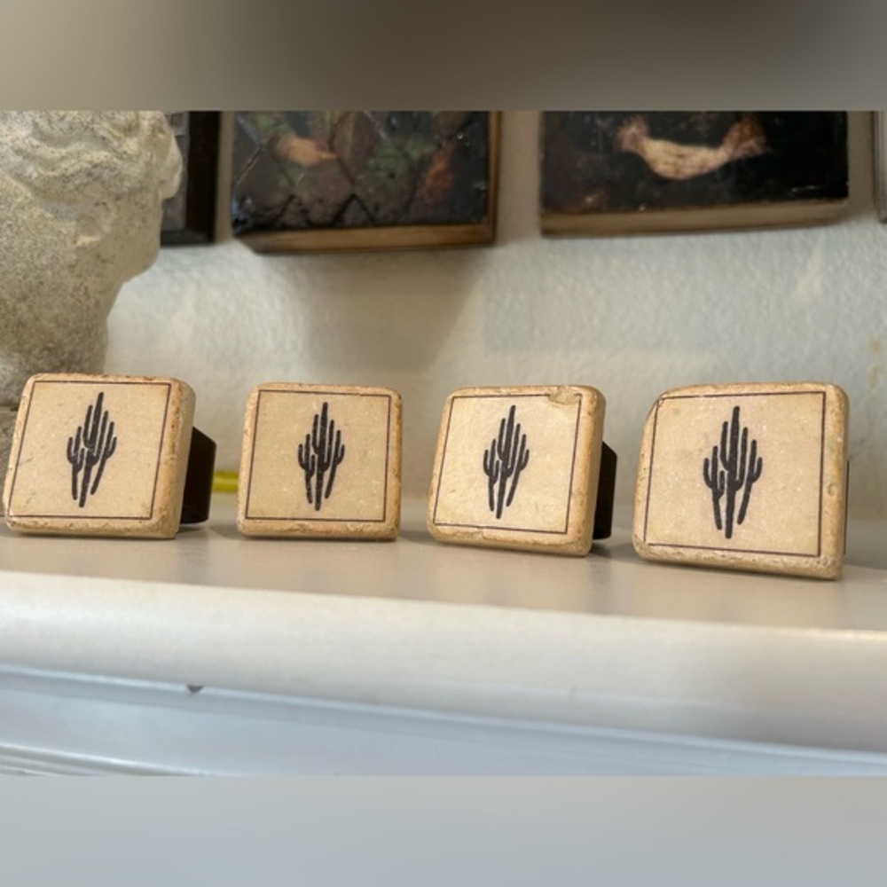 Art & Stone Tumbled Marble Cactus‎ Napkin Ring Holders